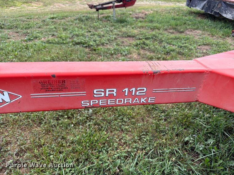 image for item FB5870 Kuhn Knight SR112 hay rake