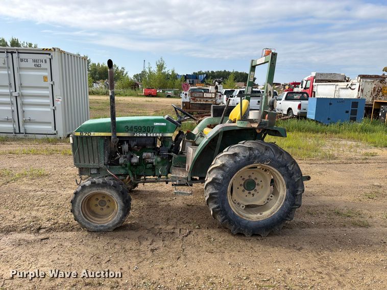 image for item FB5896 John Deere 870 MFWD tractor