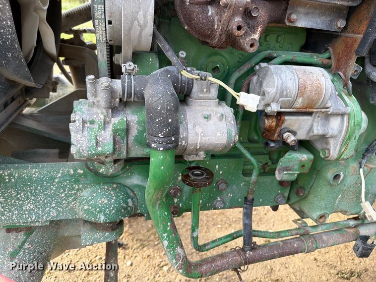 image for item FB5896 John Deere 870 MFWD tractor