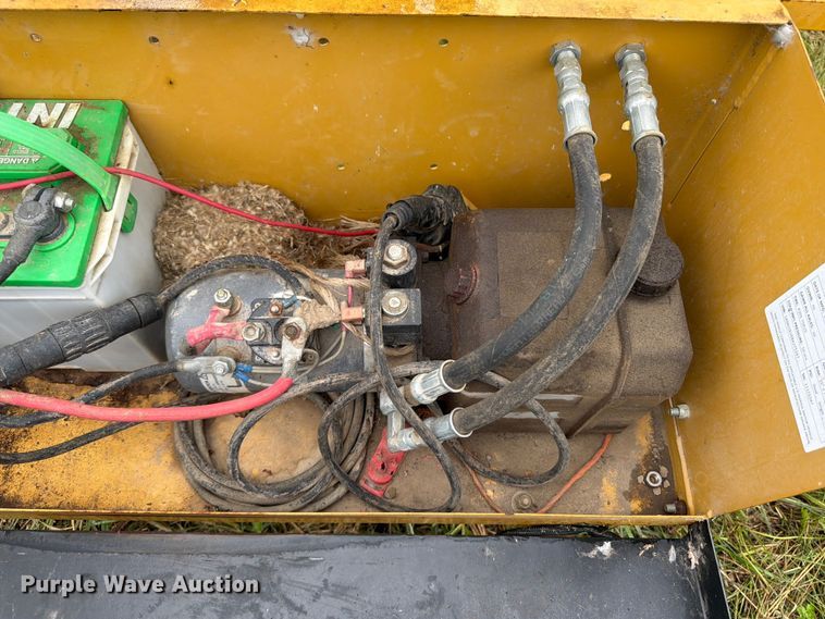 image for item FB5937 2011 Agri Drain J Series reel trailer