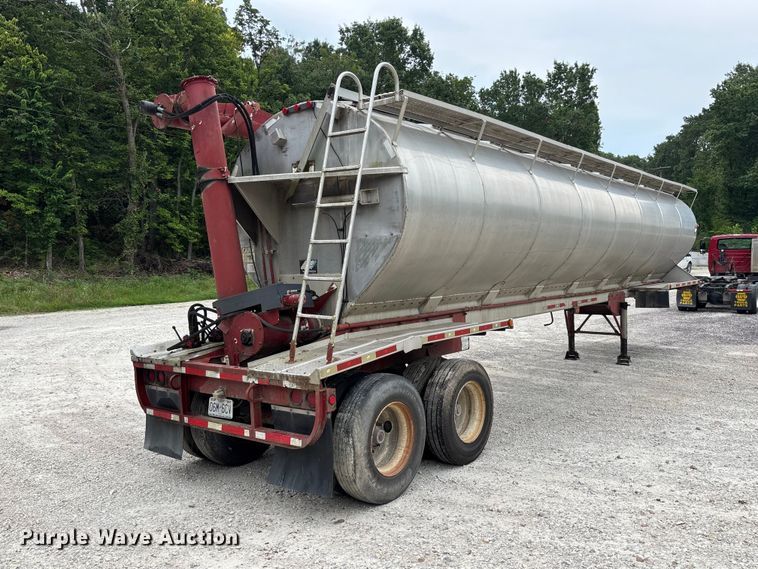 image for item FC2005 2005 Warren AT-36-SER9 feed delivery trailer