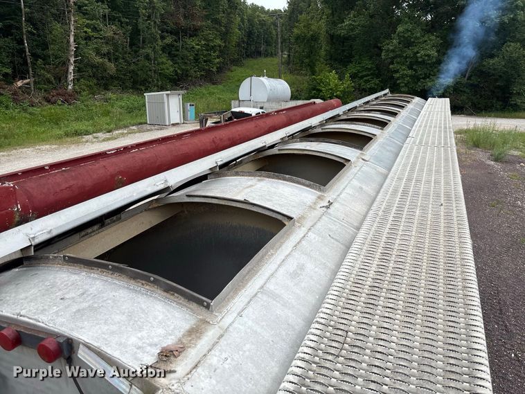 image for item FC2005 2005 Warren AT-36-SER9 feed delivery trailer