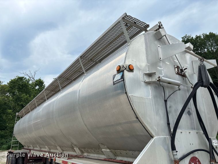 image for item FC2005 2005 Warren AT-36-SER9 feed delivery trailer