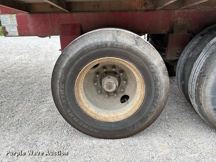 image for item FC2005 2005 Warren AT-36-SER9 feed delivery trailer