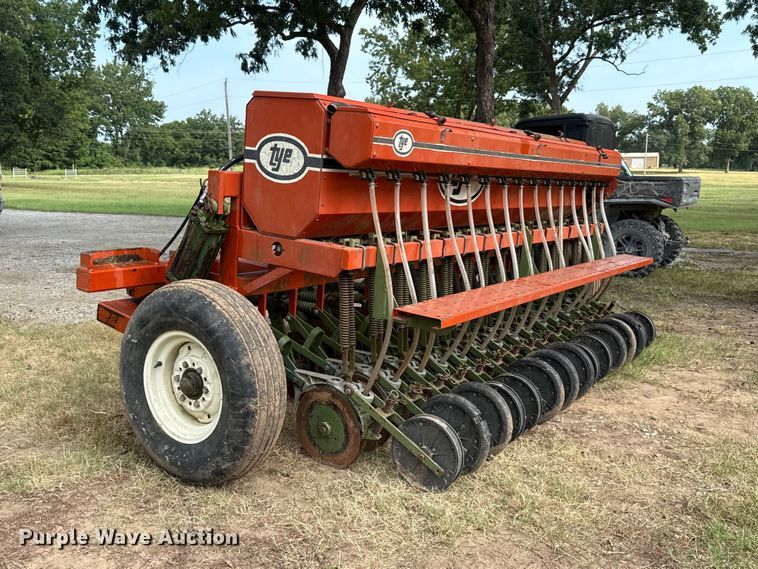image for item FC4117 Tye 104-4474 no-till grain drill