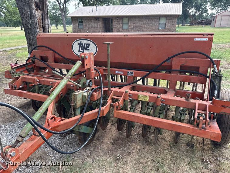 image for item FC4117 Tye 104-4474 no-till grain drill