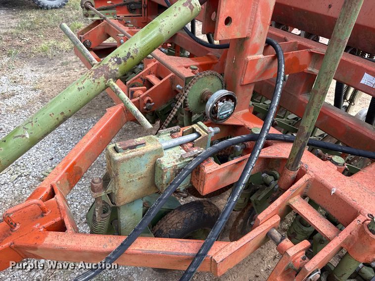 image for item FC4117 Tye 104-4474 no-till grain drill