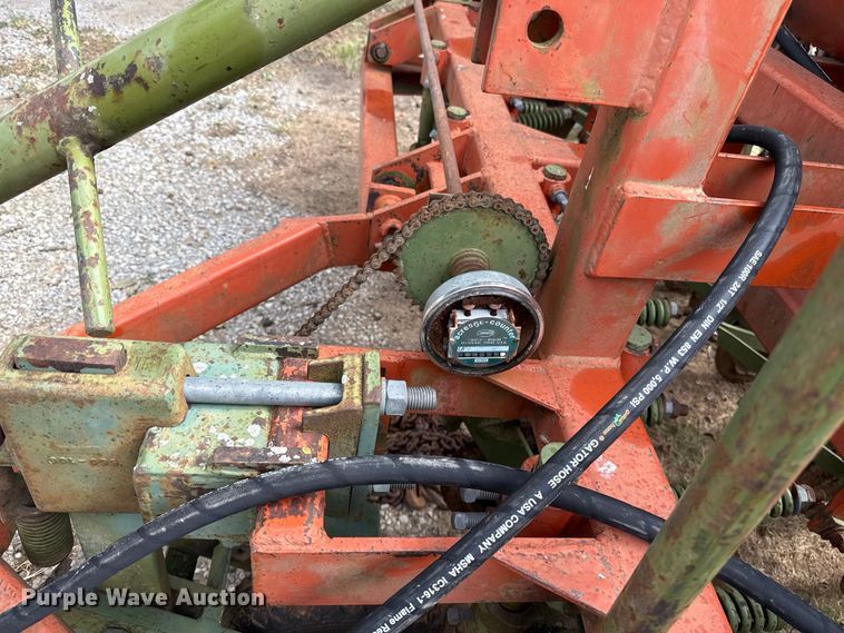 image for item FC4117 Tye 104-4474 no-till grain drill