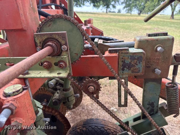 image for item FC4117 Tye 104-4474 no-till grain drill