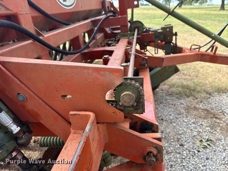 image for item FC4117 Tye 104-4474 no-till grain drill