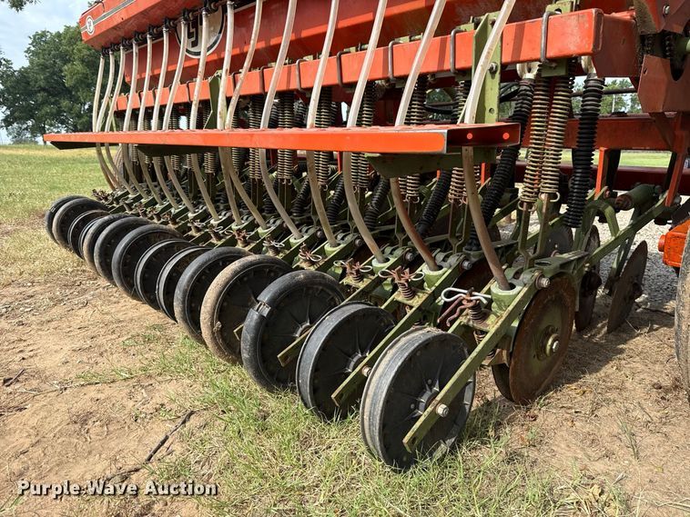 image for item FC4117 Tye 104-4474 no-till grain drill
