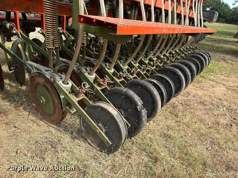 image for item FC4117 Tye 104-4474 no-till grain drill