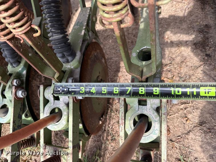 image for item FC4117 Tye 104-4474 no-till grain drill