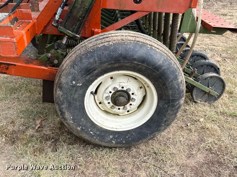 image for item FC4117 Tye 104-4474 no-till grain drill