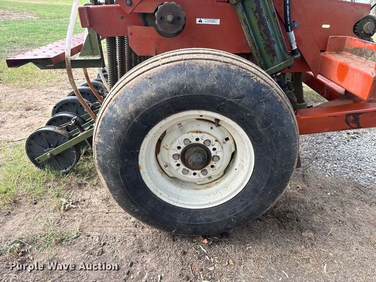 image for item FC4117 Tye 104-4474 no-till grain drill