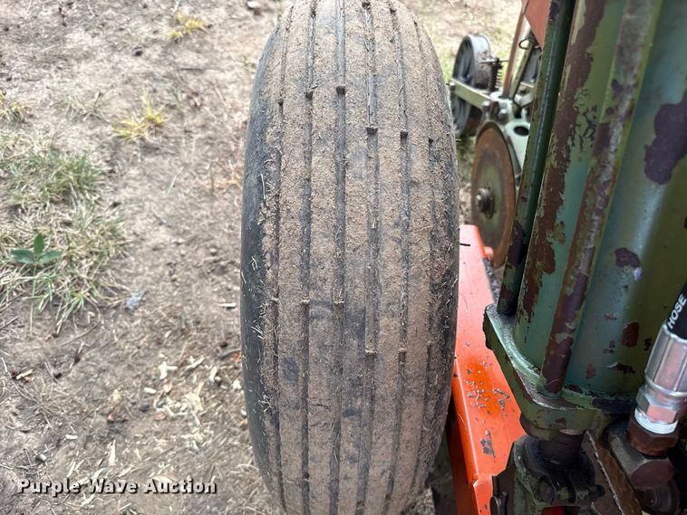 image for item FC4117 Tye 104-4474 no-till grain drill
