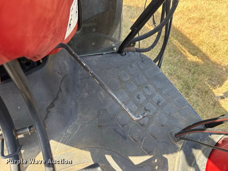image for item FC4118 2010 Case Farmall 70 tractor