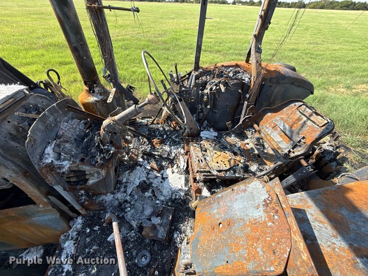 image for item FC4175 2020 John Deere 6155M MFWD tractor