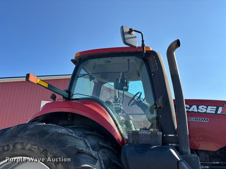 image for item FG0583 2011 Case IH 340 Magnum MFWD tractor