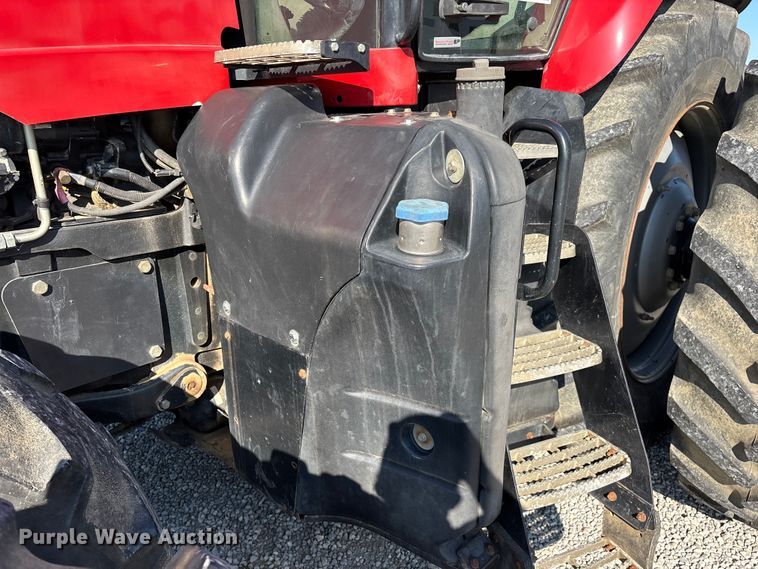 image for item FG0583 2011 Case IH 340 Magnum MFWD tractor
