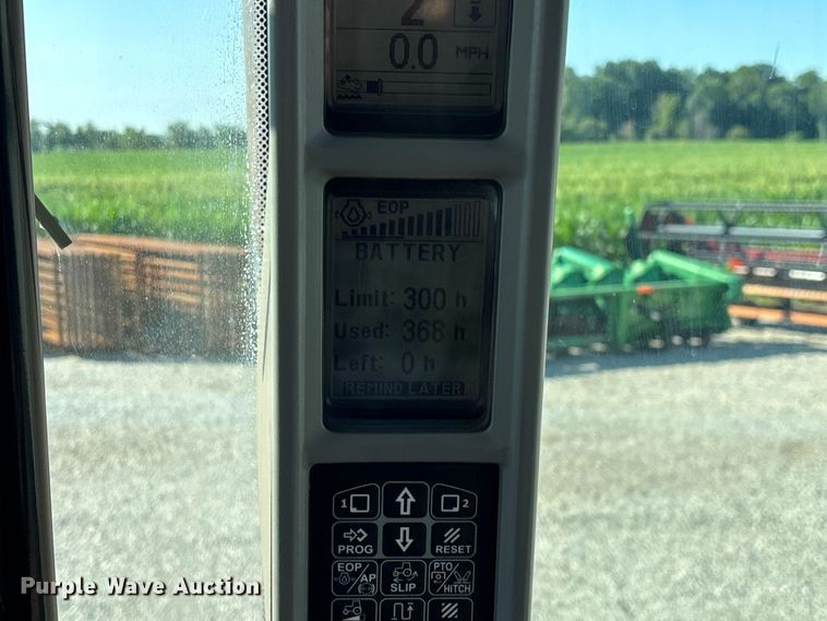 image for item FG0583 2011 Case IH 340 Magnum MFWD tractor