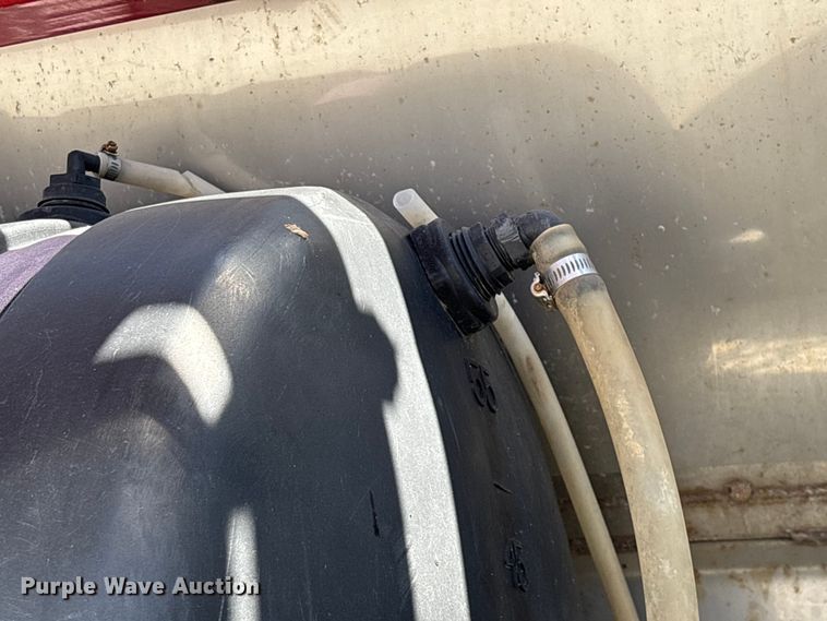 image for item FG0584 2011 Case IH 4420 Patriot sprayer
