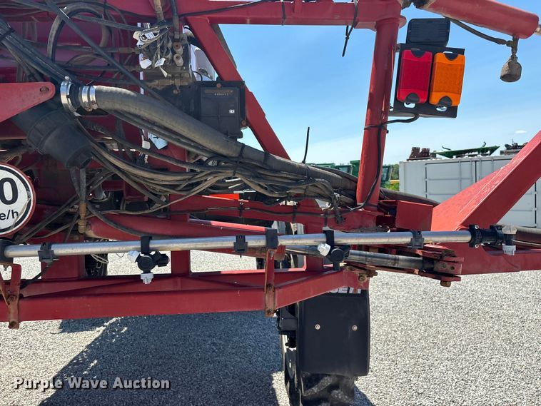 image for item FG0584 2011 Case IH 4420 Patriot sprayer