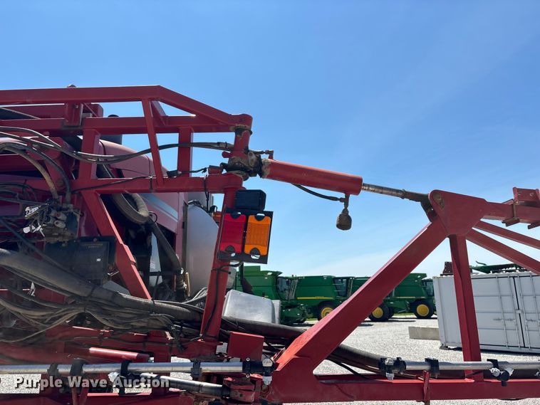 image for item FG0584 2011 Case IH 4420 Patriot sprayer