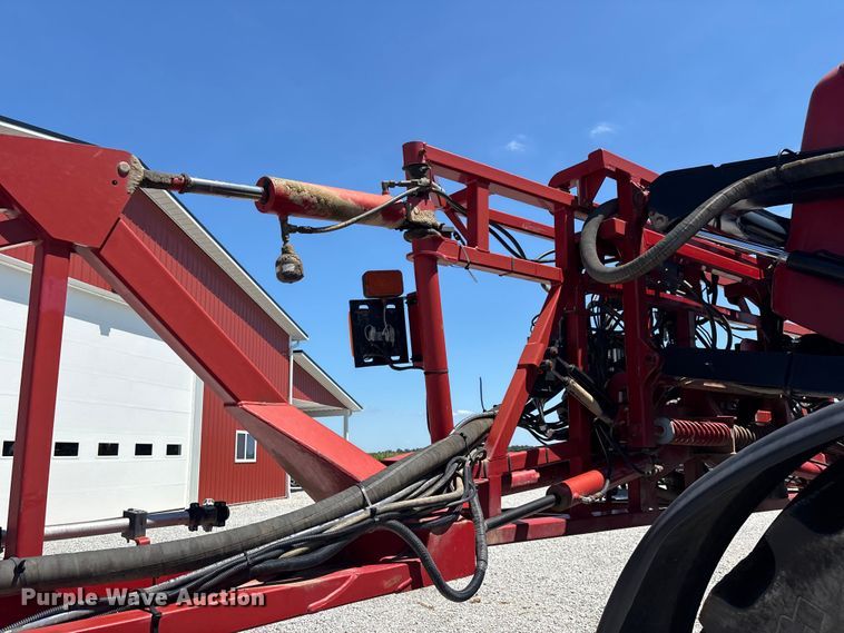 image for item FG0584 2011 Case IH 4420 Patriot sprayer