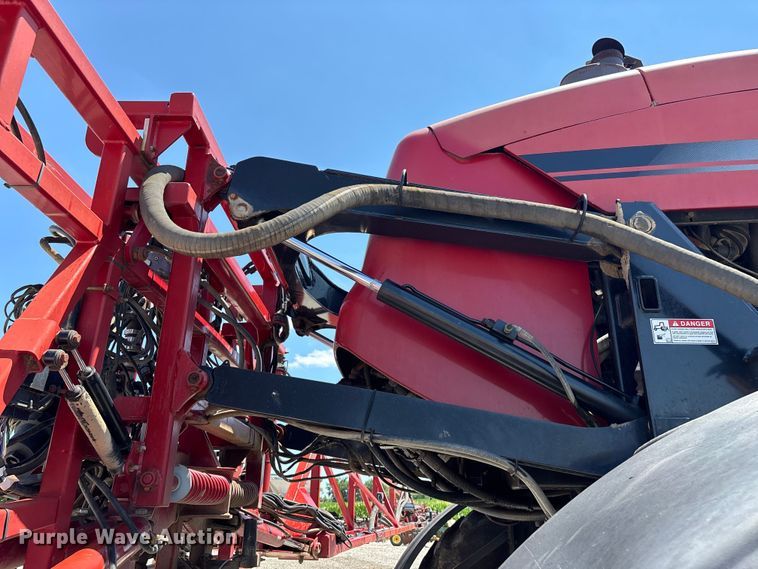 image for item FG0584 2011 Case IH 4420 Patriot sprayer