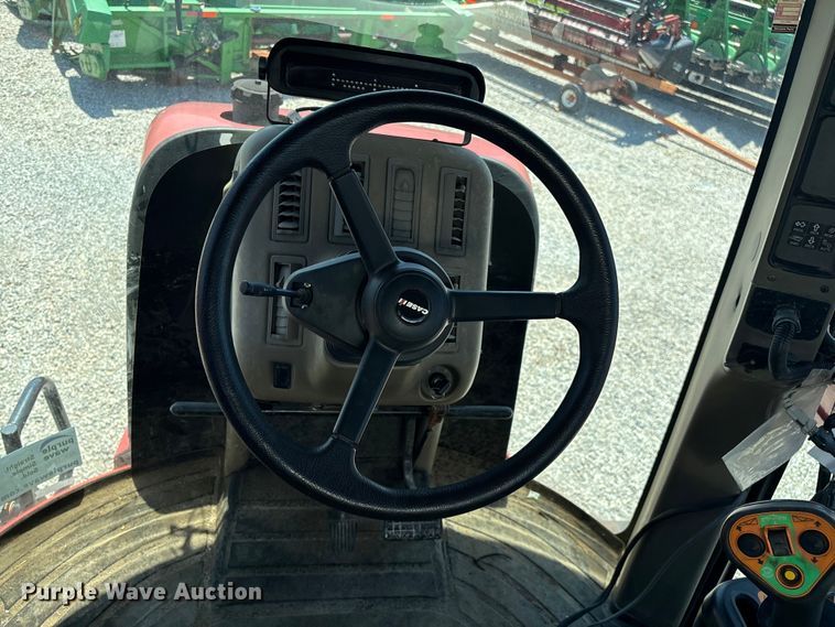 image for item FG0584 2011 Case IH 4420 Patriot sprayer