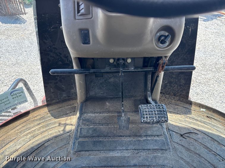 image for item FG0584 2011 Case IH 4420 Patriot sprayer