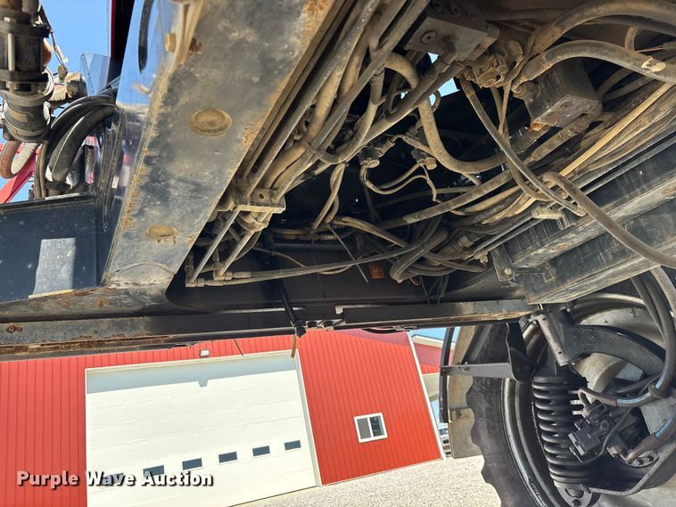 image for item FG0584 2011 Case IH 4420 Patriot sprayer