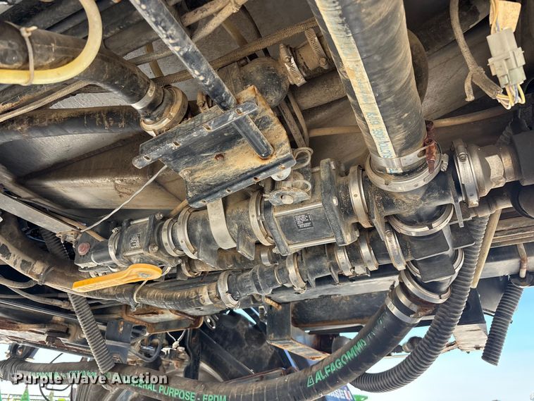 image for item FG0584 2011 Case IH 4420 Patriot sprayer