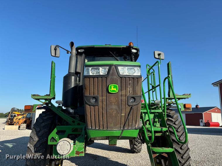 image for item FG0585 2018 John Deere R4045 Dry Fertilizer Applicator