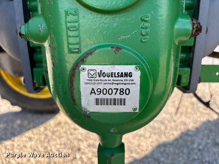 image for item FG0585 2018 John Deere R4045 Dry Fertilizer Applicator