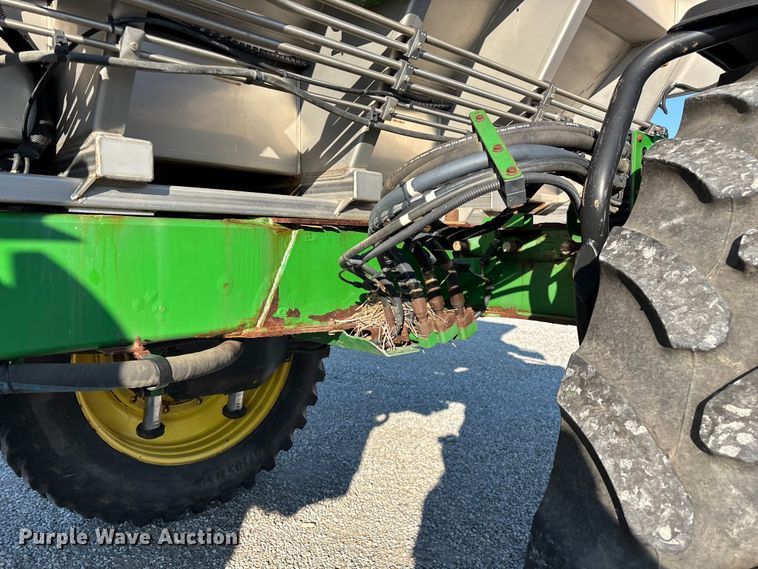 image for item FG0585 2018 John Deere R4045 Dry Fertilizer Applicator