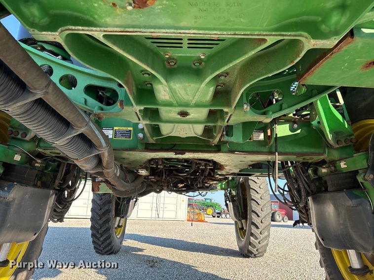 image for item FG0585 2018 John Deere R4045 Dry Fertilizer Applicator