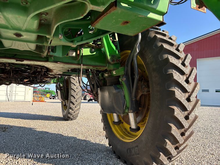 image for item FG0585 2018 John Deere R4045 Dry Fertilizer Applicator