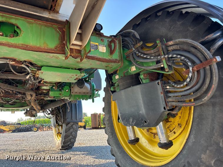 image for item FG0585 2018 John Deere R4045 Dry Fertilizer Applicator