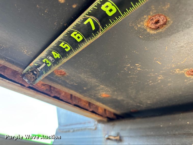 image for item FG0585 2018 John Deere R4045 Dry Fertilizer Applicator