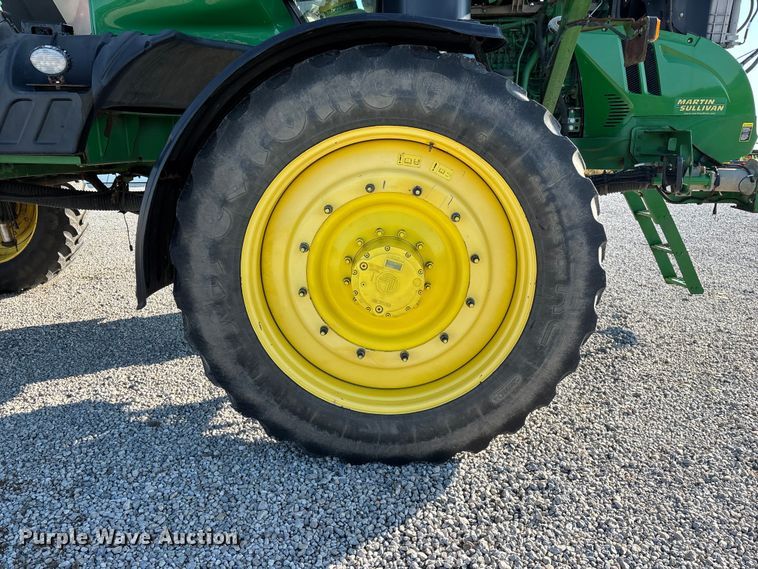 image for item FG0585 2018 John Deere R4045 Dry Fertilizer Applicator