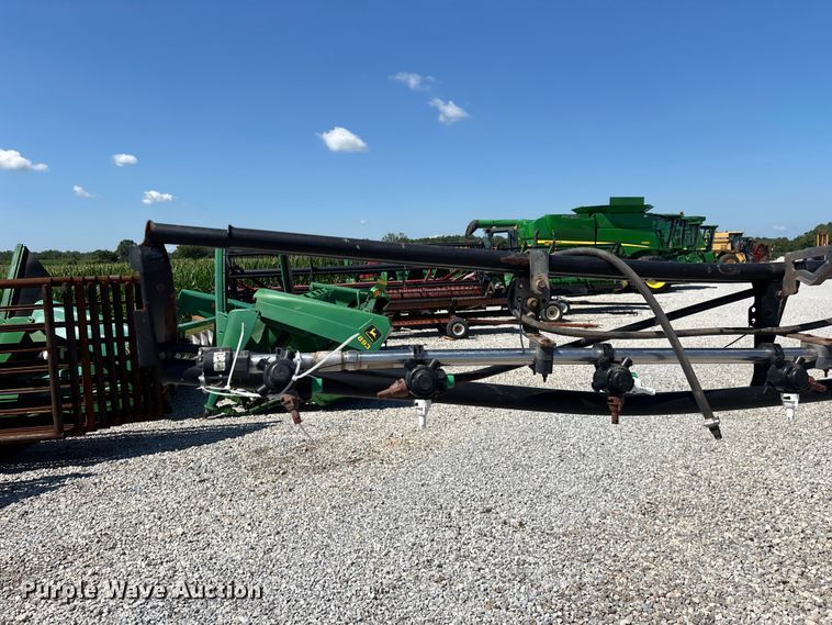 image for item FG0586 2012 John Deere 4940 sprayer