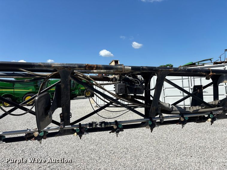 image for item FG0586 2012 John Deere 4940 sprayer