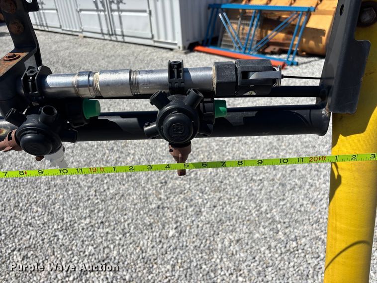 image for item FG0586 2012 John Deere 4940 sprayer