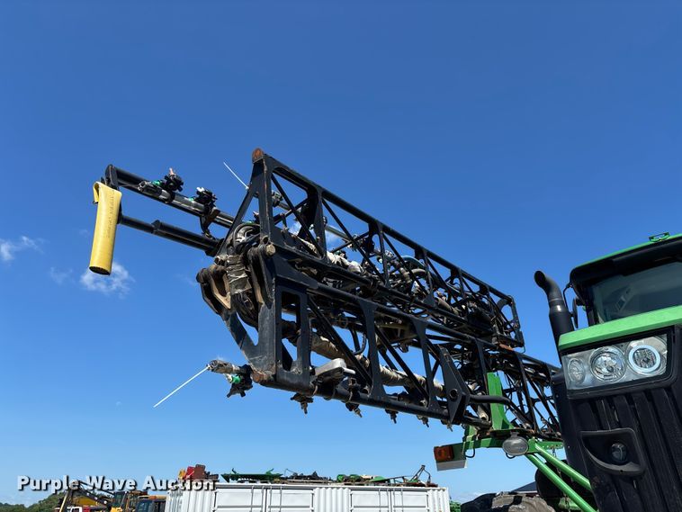 image for item FG0586 2012 John Deere 4940 sprayer