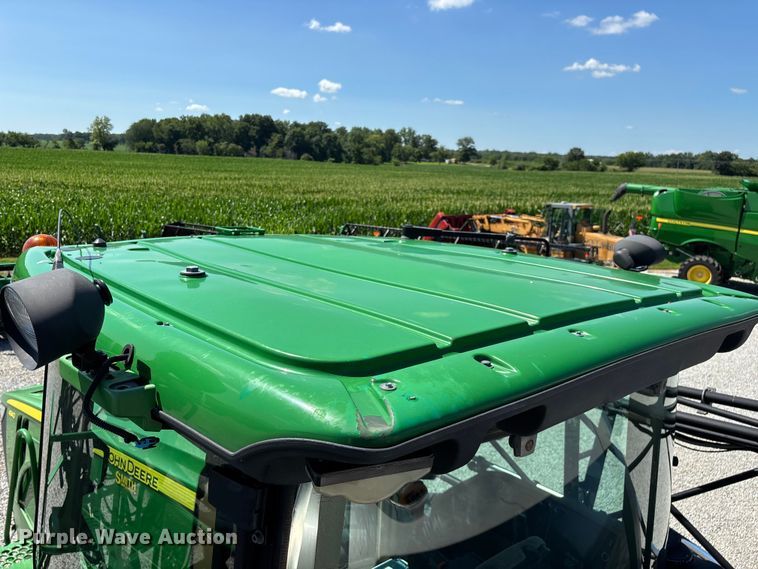 image for item FG0586 2012 John Deere 4940 sprayer
