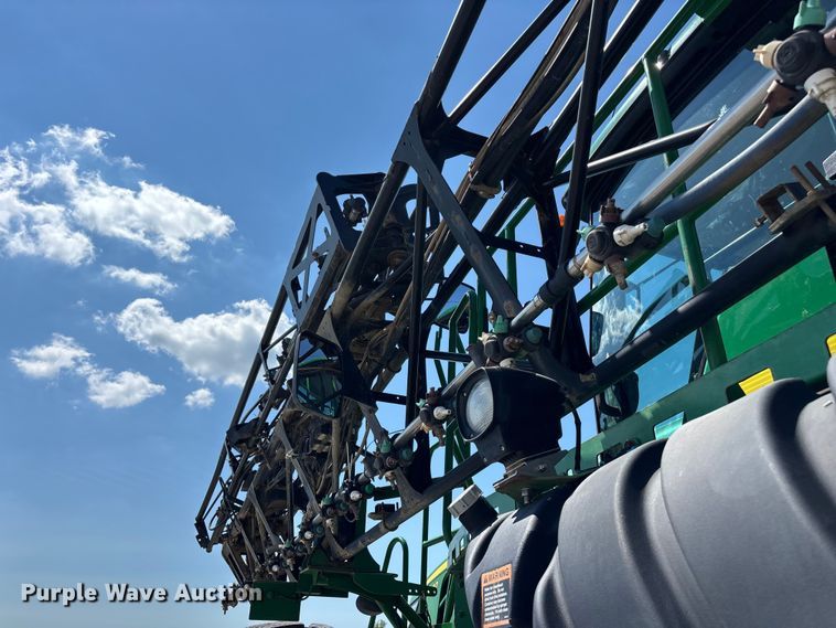 image for item FG0586 2012 John Deere 4940 sprayer