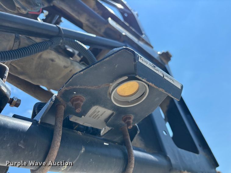 image for item FG0586 2012 John Deere 4940 sprayer
