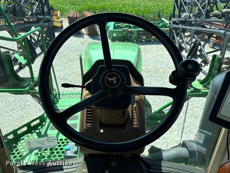 image for item FG0586 2012 John Deere 4940 sprayer